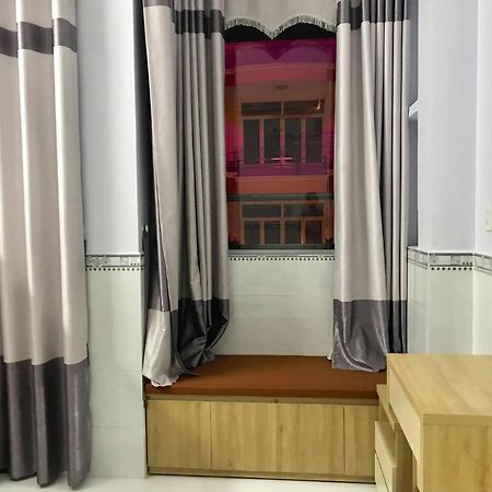 Thuy Trang Hotel ホーチミン市 エクステリア 写真