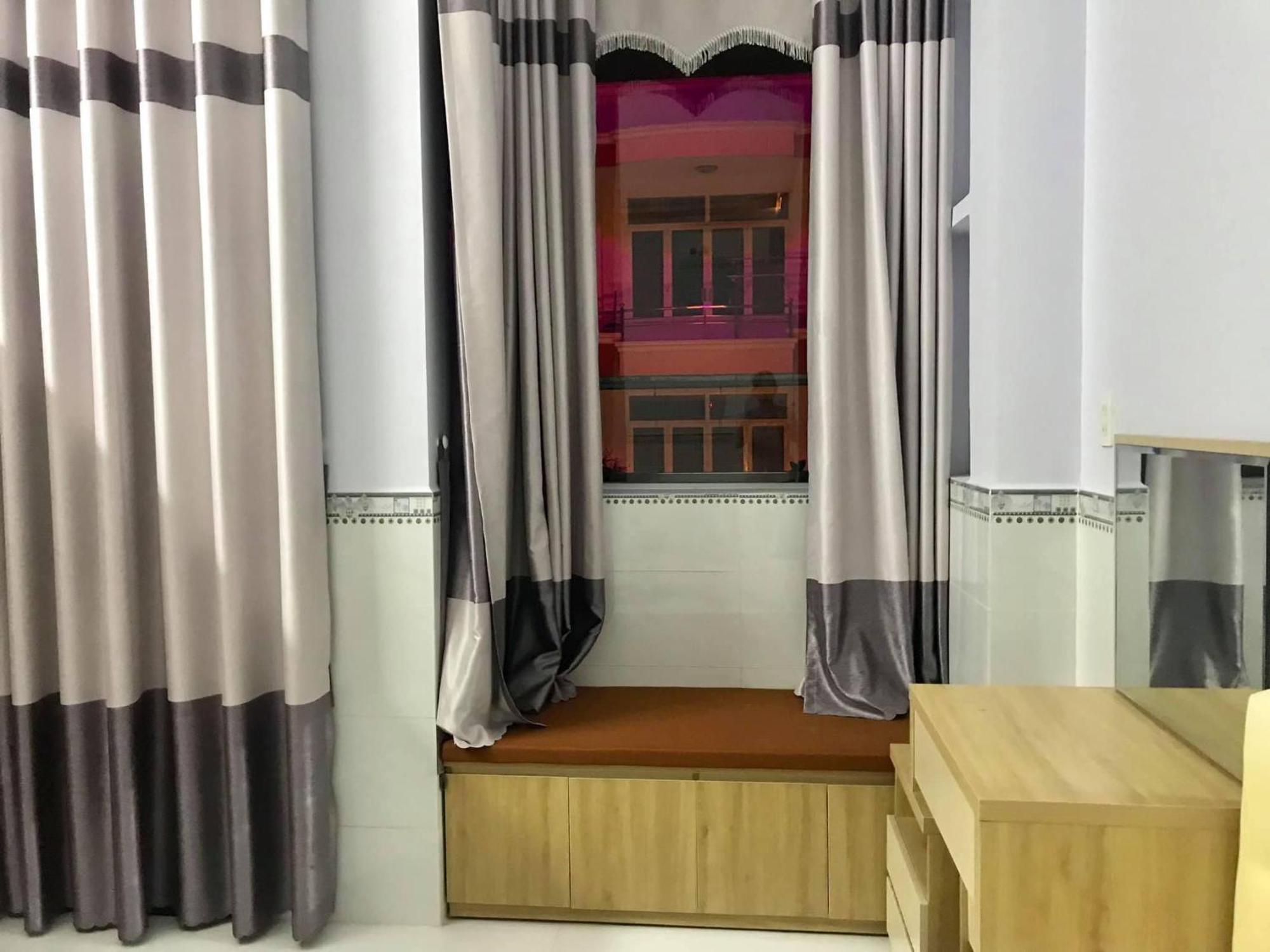 Thuy Trang Hotel ホーチミン市 エクステリア 写真